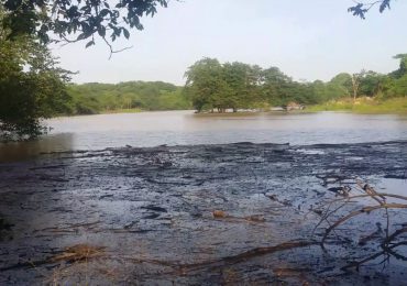 Denuncian contaminación de venas de rio subterráneo por vertedero Tumba en la zona Este