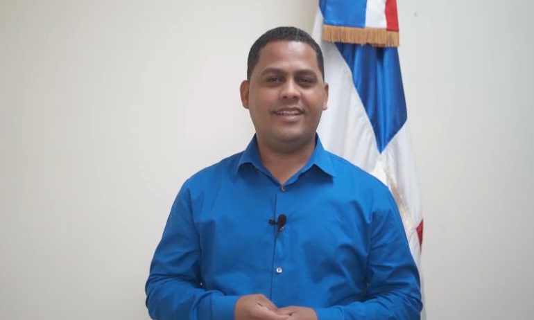 VIDEO | Periodista Humberto Fernández lanza aspiraciones políticas