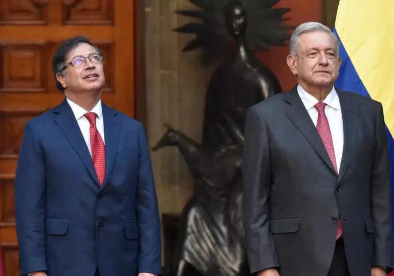 Presidente de México descarta replicar "paz total" de su par colombiano