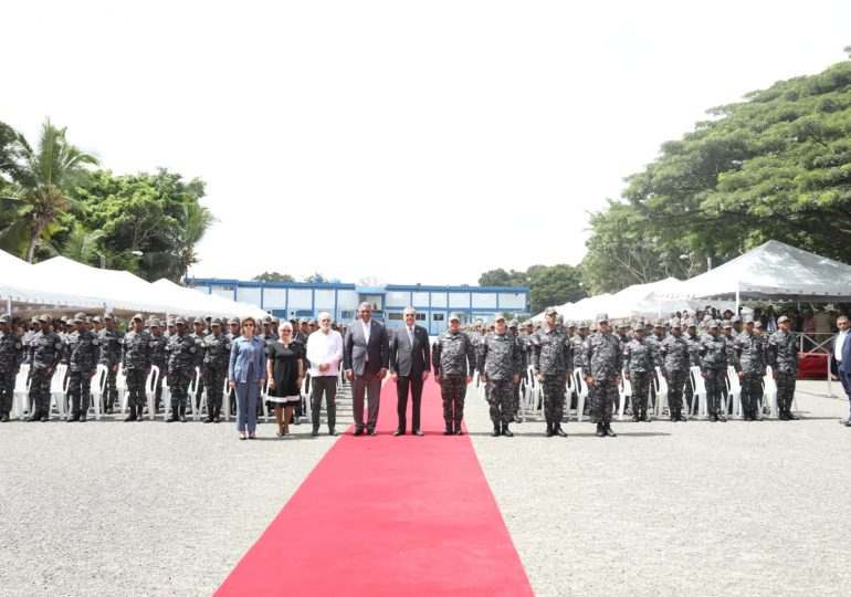 Policías celebran su día con cambios institucionales