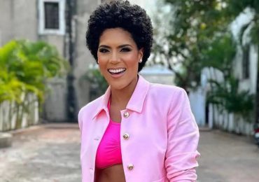 VIDEO | Francisca desvela estrella en su pueblo natal Azua