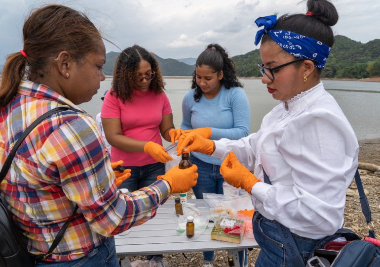 Barrick Pueblo Viejo realiza a jornada 45 de los Monitoreos Ambientales Participativos