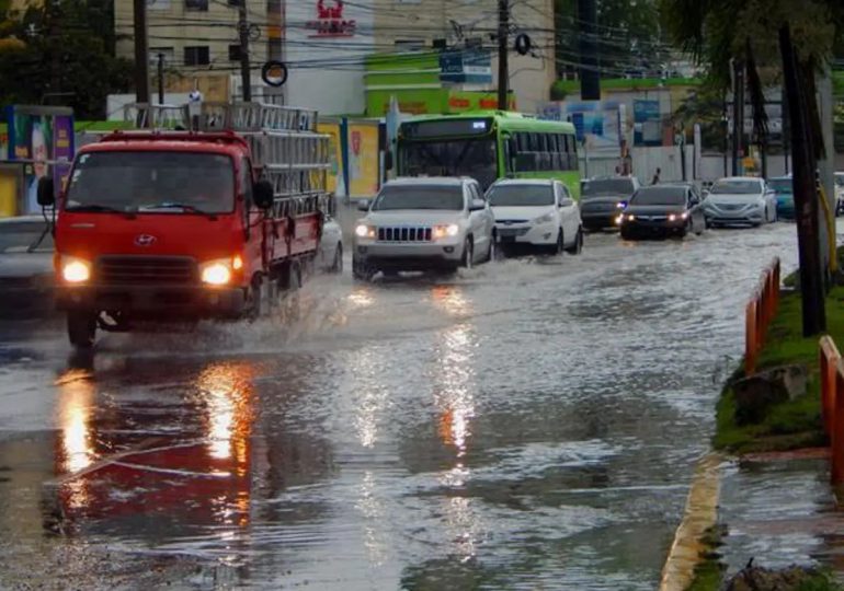 COE coloca en alerta verde seis provincias por lluvias