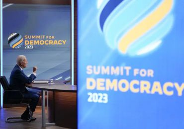 Cumbre por la Democracia: Presidente de EEUU destaca a la República Dominicana por implementar medidas anticorrupción