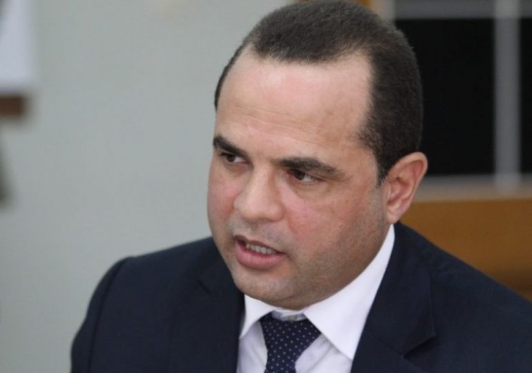 “La mafia y buscones han vuelto a las instituciones públicas”, asegura Manuel Crespo