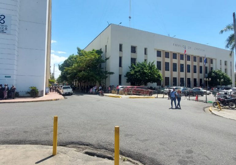 VIDEO | Todo en calma, peledeistas no acuden a Palacio de Justicia de Ciudad Nueva
