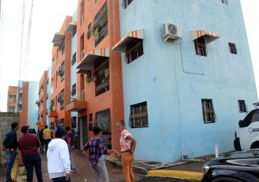 Alcaldía Santiago inicia embellecimiento proyecto habitacional en Ensanche Julia