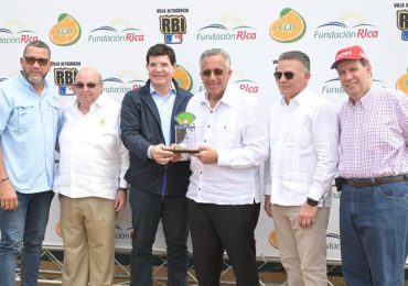 Luisín Mejía pondera aportes Grupo Rica al deporte nacional