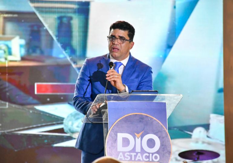 Dío Astacio presenta oficialmente su candidatura para la alcaldía de Santo Domingo Este