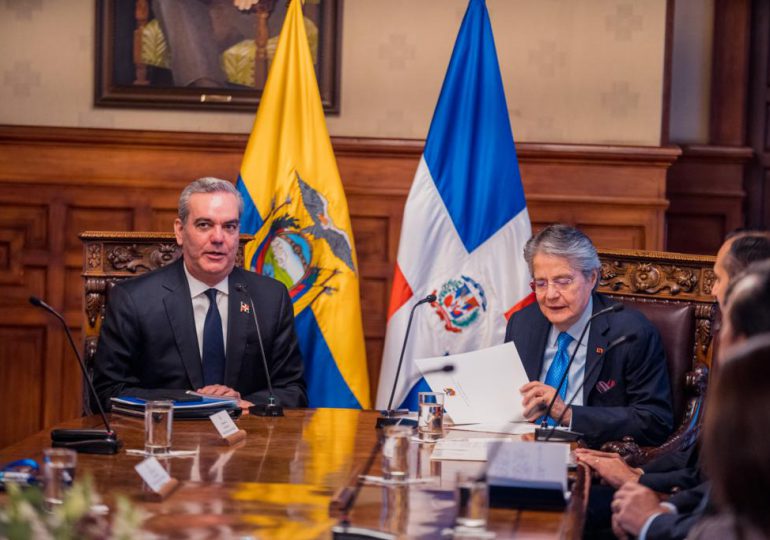 Presidente Abinader se reunió con su homólogo Guillermo Lasso en el Palacio Presidencial