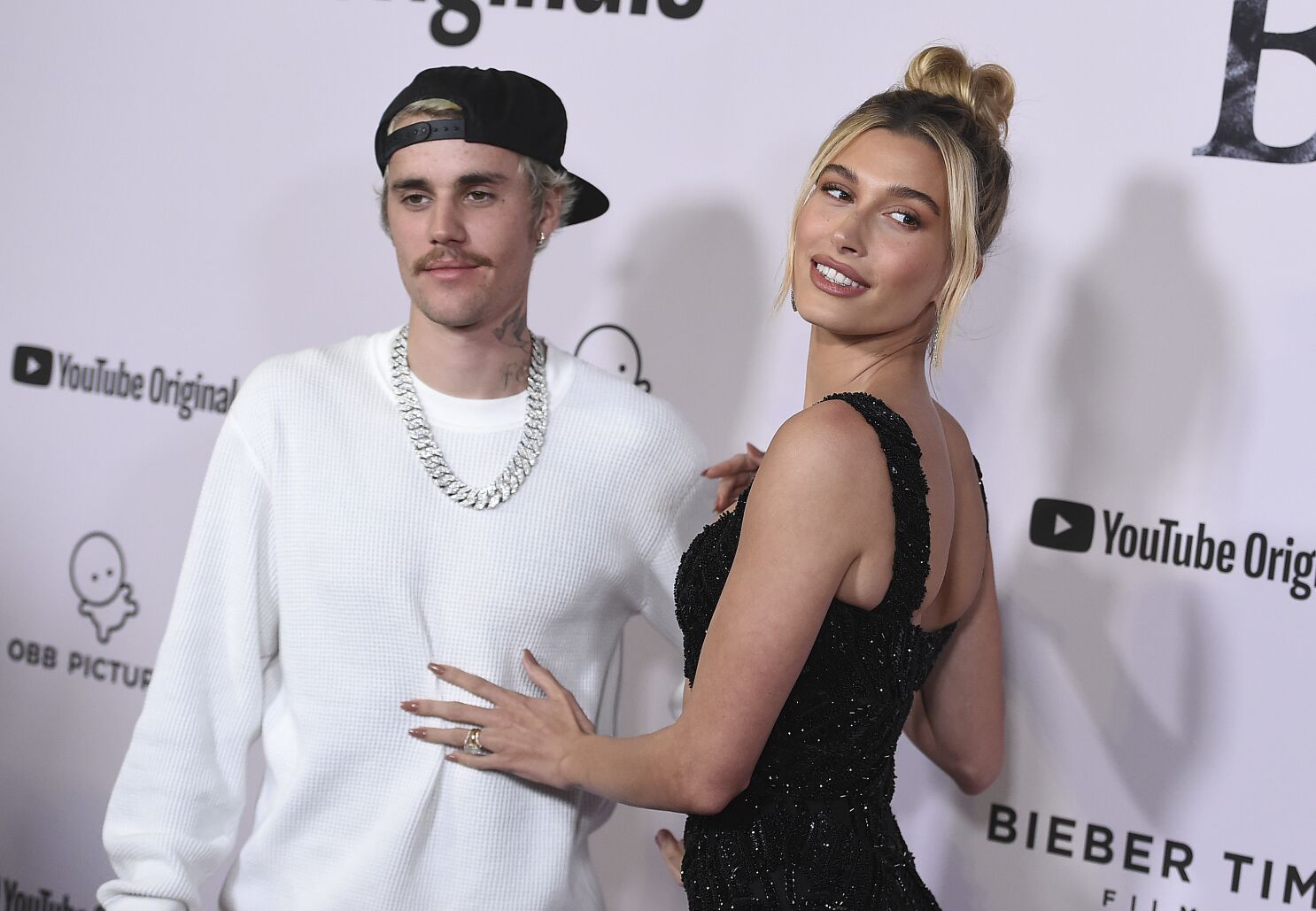 Justin Bieber Comparte Nuevas Fotos Con Su Esposa Hailey Y Le Declara Su Amor Rc Noticias 