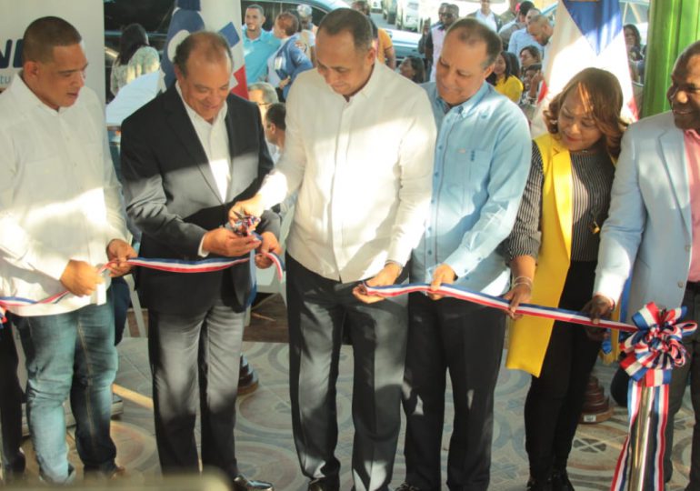 Indotel y Wind Telecom inician proyecto de fibra óptica en San Pedro de Macorís