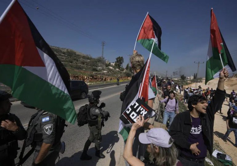 Ejército israelí impidió mitin de apoyo a aldea incendiada