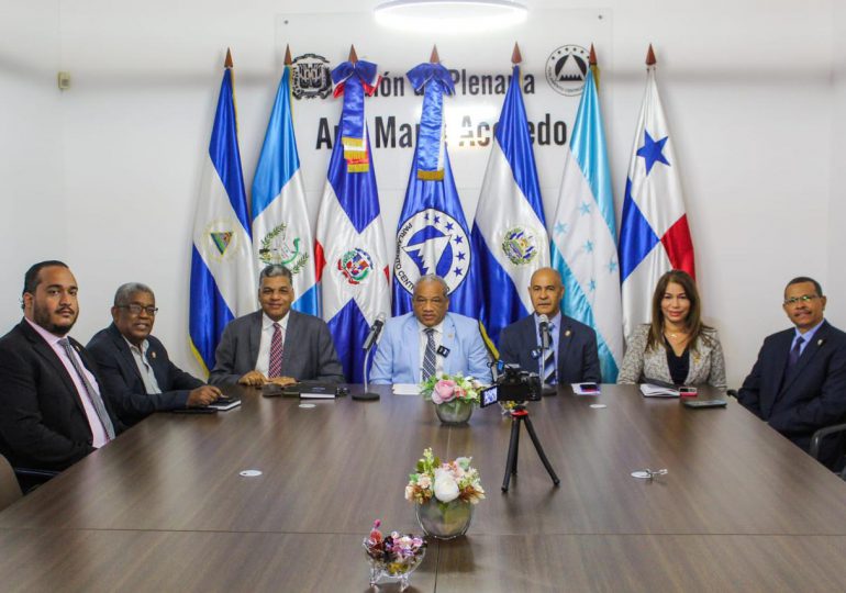 Subsede dominicana del Parlacen agradece a medios de comunicación por el apoyo brindado desde su ingreso en 1998