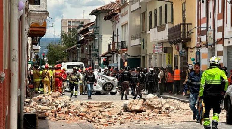 Sismo de magnitud 6.5 deja 13 muertos en Ecuador y Perú