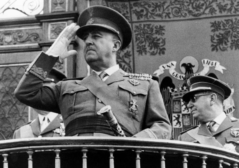 Tras Franco, España exhumará al fundador de la Falange, Primo de Rivera