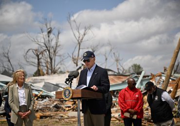Al menos 32 muertos tras fuertes tormentas y tornados en EEUU