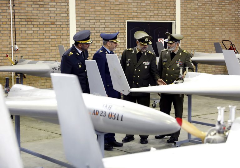 El ejército de Irán recibe 200 nuevos drones "estratégicos"