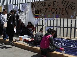 México inicia repatriación de migrantes fallecidos por incendio en centro de detención