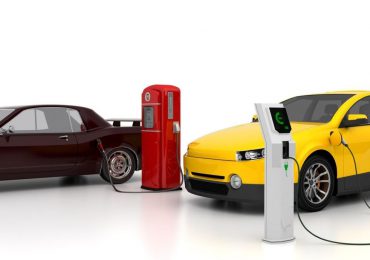 EEUU endurece las normas de contaminación para acelerar la transición a los autos eléctricos