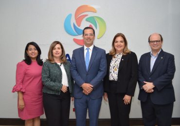 VIDEO | Cámara de Santo Domingo lanza aplicación “Mifirma” para firmar documentos en línea