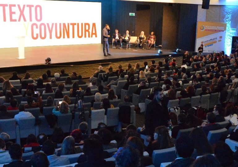 Reciben en Medellín a los mayores exponentes mundiales de la comunicación política