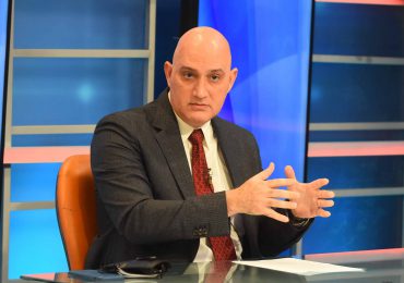 <strong>Ministro de Economía: el agua ocupa un sitial muy importante en agenda de políticas gubernamentales </strong>