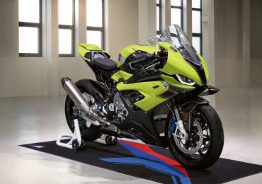 Crean moto BMW antirrobo con escaneo facial y de retina