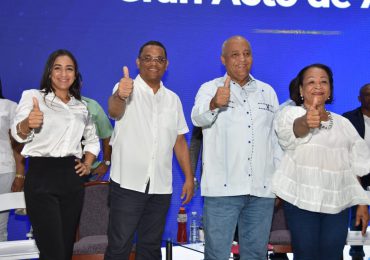 Primer alcalde de SDE, Domingo Batista: “se gana con el mejor y el mejor es Mérido Torres”