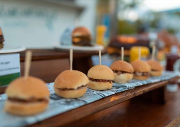 Margaritaville Island Reserve Cap Cana celebró ‘Cheeseburger In Paradise’