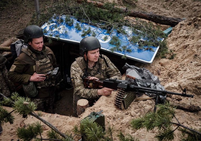 Ejército ruso niega "ruptura" de sus defensas en Ucrania