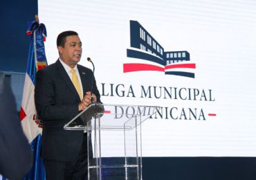 Presidente LMD condena daños a bienes municipales en Boca Chica