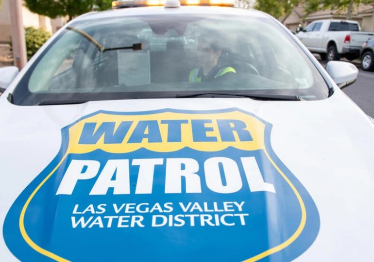 'Policías del agua' hacen de Las Vegas una ciudad modelo en tiempos de sequía