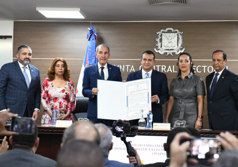 Escuela de la JCE se convierte en Instituto Especializado Superior en Formación Política Electoral