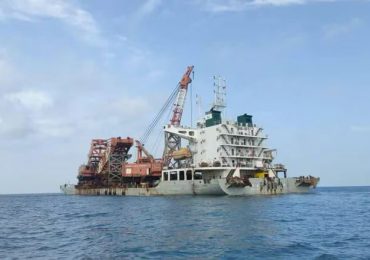Malasia detuvo un barco chino y descubre a bordo “cargamento de municiones” de gran calibre