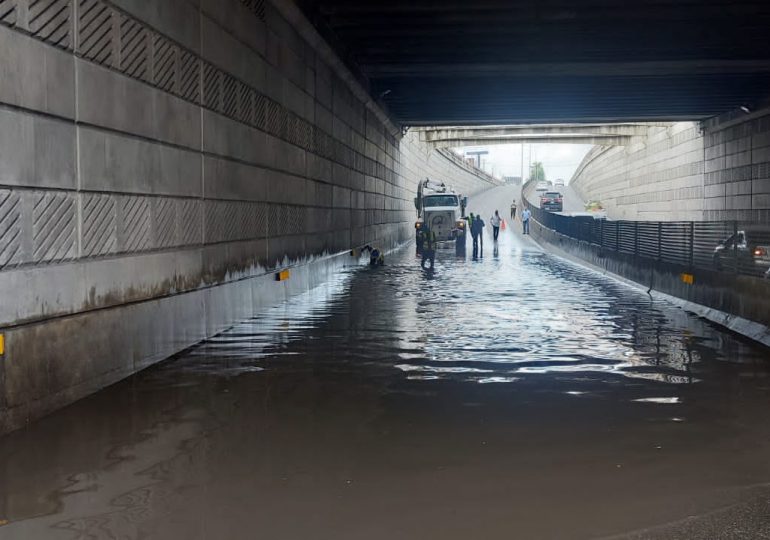 VIDEO | Inundación en túnel de la 27 de Febrero con Núñez de Cáceres