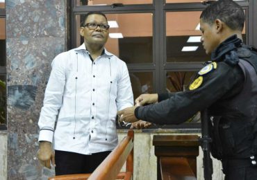 Aplazan para el 16 de mayo juicio contra Arsenio Quevedo y ex regidor Erickson de los Santos Solís 