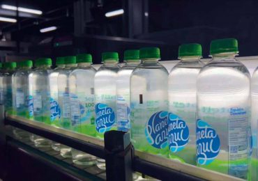 RD pronto tendrá botellas de plástico 100% recicladas