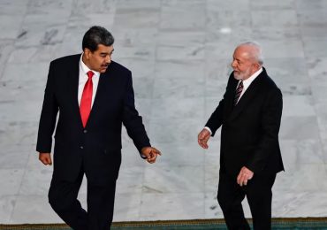 Lula da Silva recibe al presidente de Venezuela y exhibe su “confraternidad”