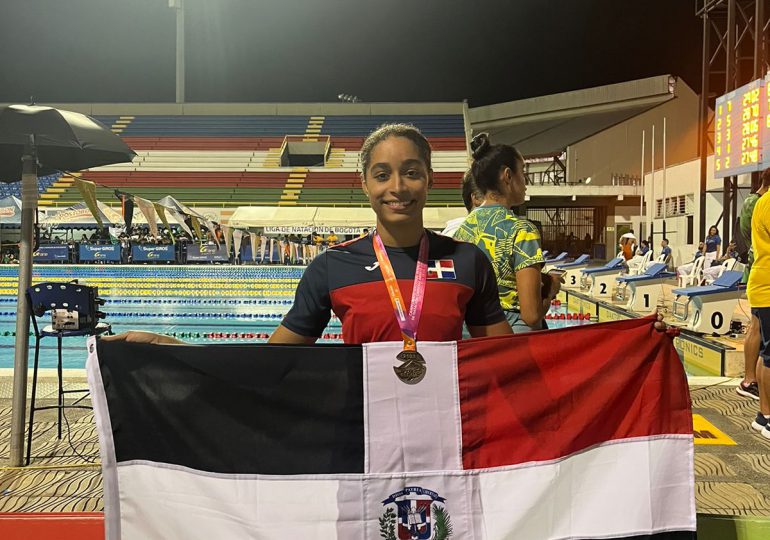 Nadadores de RD consiguen 20 medallas en Cali, Colombia