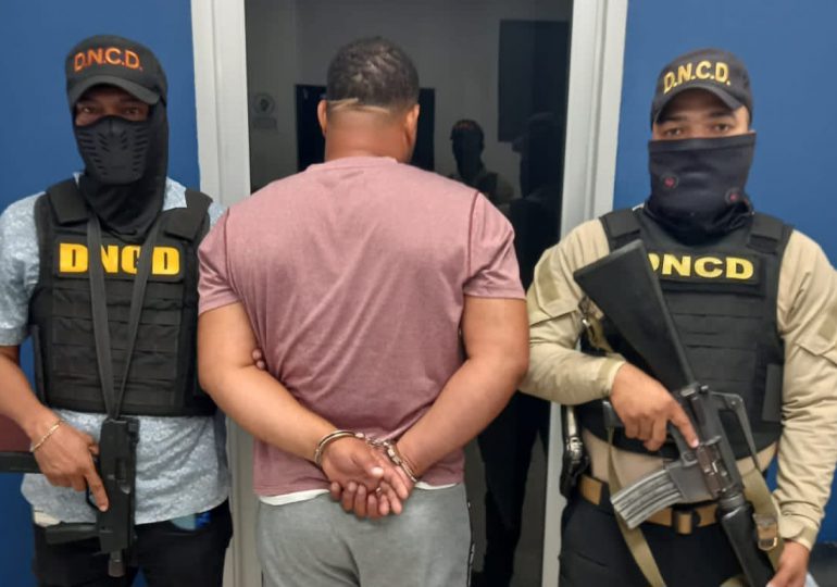 Arrestan a otro implicado en confiscación de 243 paquetes de cocaína en Río San Juan