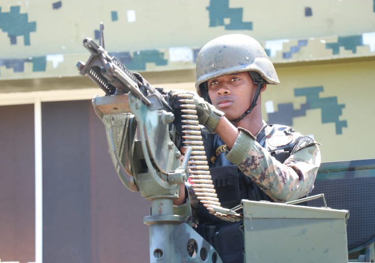 Ejército envía tropas a comunidad de Montecristi para combatir bandas haitianas