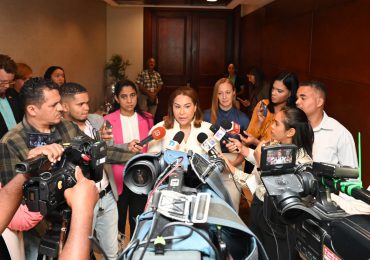 Ministerio de la Mujer somete intervención voluntaria de mantener candidaturas por demarcación electoral