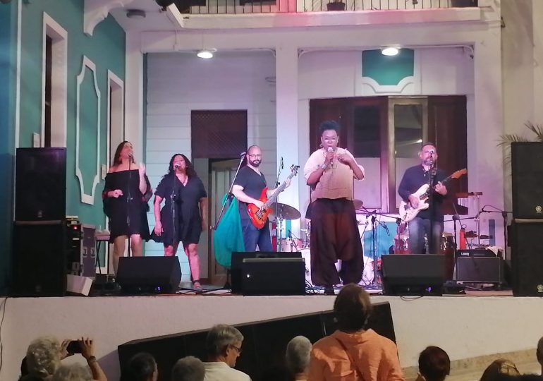 VIDEO | Xiomara Fortuna realiza concierto "A buen Tiempo" en una noche cargada de energía