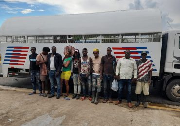 VIDEO | Migración apresa y deporta a 4,689 extranjeros indocumentados en últimos nueve días; la mayoría nacionales haitianos