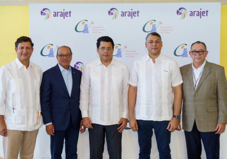 Arajet inicia nueva ruta de conectividad entre Santiago y Colombia