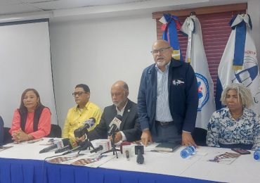 ADP atribuye estancamiento de la educación a mala gestión del Ministerio de Educación