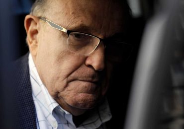 Demandan al exabogado de Trump, Rudy Giuliani, por acoso y agresión sexual