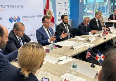 Ministro de Industria y Comercio en Miami impulsa el Hub Logístico de la República Dominicana