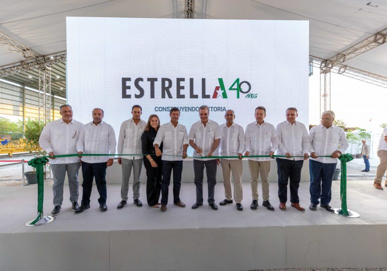 Presidente Abinader inaugura nueva planta de prefabricados